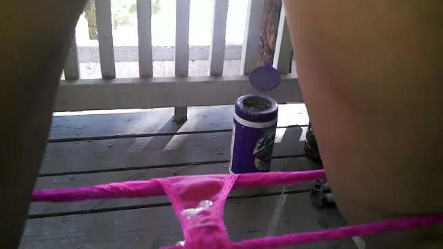 Hermosa morena españolas jovenes xxx chupa polla y traga semen