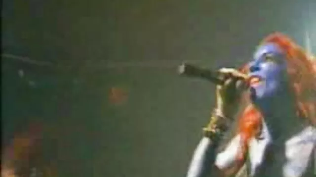 El estudiante se quebró durante mucho tiempo, sin permitir que su amiga le tocara las tetas, nuevos videos porno español pero cuando su mano cayó en sus bragas mojadas, la monada no pudo evitarlo.