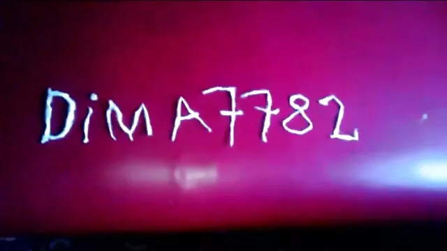 Joven porn hub español Ellie Brooks chupando polla