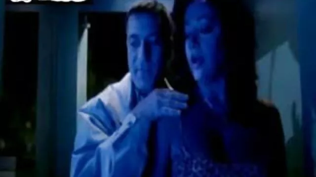 ¿Puedes decir que hentai online en español le encanta masturbarse?