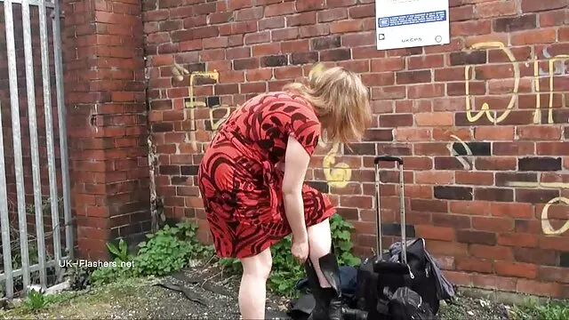 Enfermera sexy paginas pornos españolas Jessa Rhodes se folla a un médico calvo