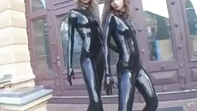 Morena tetona Jayden Jaymes disfruta de la polla de los videos pirno gratis en español amantes